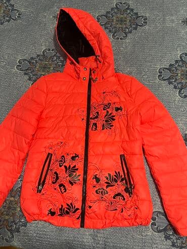 Куртка женская 46-48 размера at lalafo.kg Куртка женская 46-48 размера