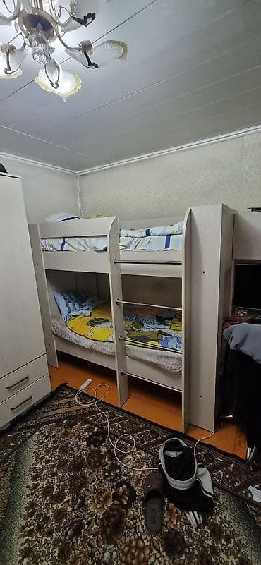 Срочно продаю подростковый гарнитур состояние хорошее можно с матрасом at lalafo.kg — 2 Срочно продаю подростковый гарнитур состояние хорошее можно с матрасом — 2