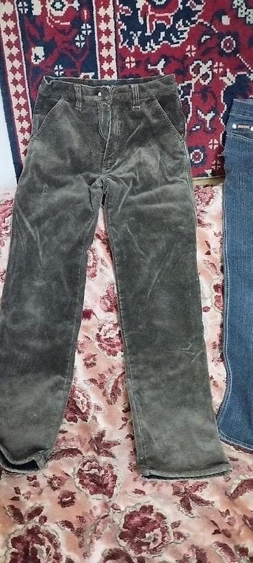 Набор мужских брюк и джинсов: 1) Классические брюки, светло‑серые - lalafo.kg да — 6 Набор мужских брюк и джинсов: 1) Классические брюки, светло‑серые - — 6