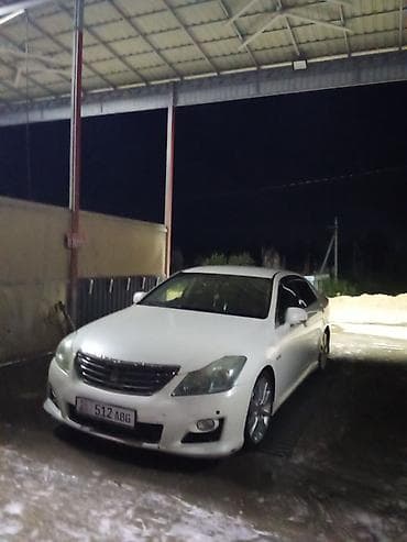 Toyota Crown: 2008 г., 3.5 л, Автомат, Гибрид, Седан lalafo.kg да Toyota Crown: 2008 г., 3.5 л, Автомат, Гибрид, Седан