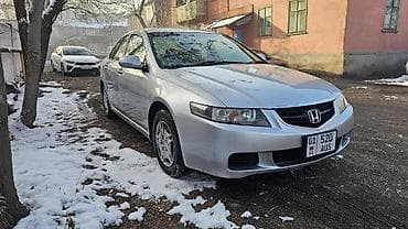 Honda Accord: 2003 г., 2 л, Автомат, Бензин, Седан at lalafo.kg Honda Accord: 2003 г., 2 л, Автомат, Бензин, Седан