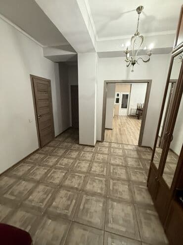 3 комнаты, Собственник, Без подселения, С мебелью полностью at lalafo.kg 3 комнаты, Собственник, Без подселения, С мебелью полностью