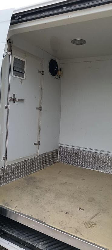 Рефрижератор Mercedes-Benz, 2008 г., Б/у, Оригинал at lalafo.kg Рефрижератор Mercedes-Benz, 2008 г., Б/у, Оригинал