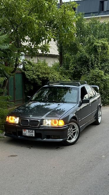 BMW 3 series: 1992 г., 2.5 л, Механика, Бензин, Седан at lalafo.kg BMW 3 series: 1992 г., 2.5 л, Механика, Бензин, Седан