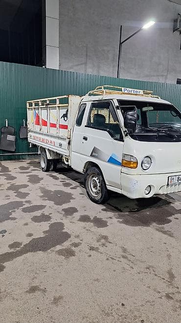 Hyundai Porter — компактный бортовой грузовик портер такси портер at lalafo.kg Hyundai Porter — компактный бортовой грузовик портер такси портер