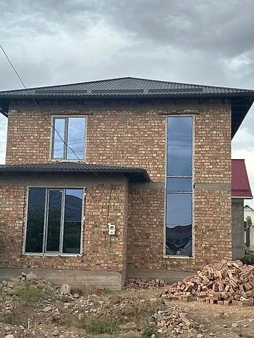 Дом, 158 м², 5 комнат, Собственник, Евроремонт at lalafo.kg Дом, 158 м², 5 комнат, Собственник, Евроремонт