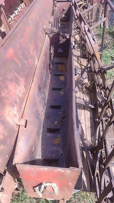 Тракторы Caterpillar: Трактор Беларус (МТЗ), полноприводный, с кабиной. полный комплект at lalafo.kg — 10 Тракторы Caterpillar: Трактор Беларус (МТЗ), полноприводный, с кабиной. полный комплект — 10