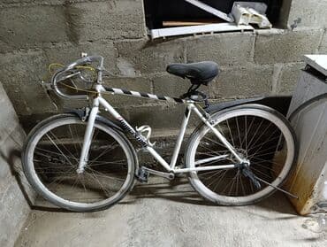 Срочно сатылат 8000 мин суйлошу бар at lalafo.kg Срочно сатылат 8000 мин суйлошу бар