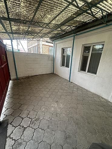 СРОЧНО продается полдома ✅✅ 68м2 3 комнаты Газовое отопление С at lalafo.kg СРОЧНО продается полдома ✅✅ 68м2 3 комнаты Газовое отопление С