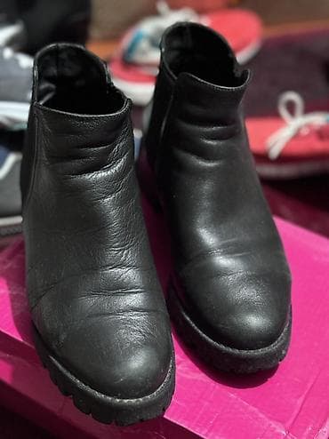 Кроссовки, 38, Demix, Б/у, Самовывоз at lalafo.kg Кроссовки, 38, Demix, Б/у, Самовывоз