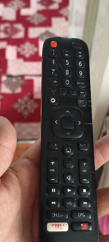 Телевизор Hisense с пультом ДУ - Диагональ экрана примерно 32" (по at lalafo.kg Телевизор Hisense с пультом ДУ - Диагональ экрана примерно 32" (по