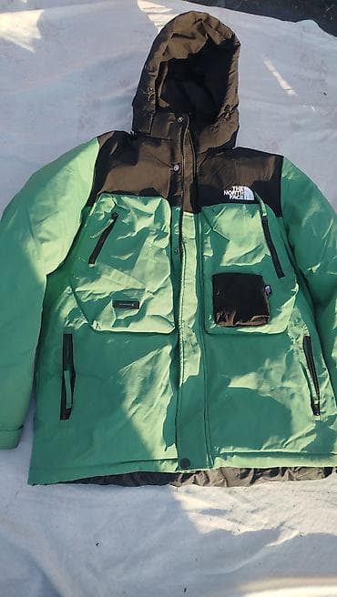 Мужская куртка, XL, The North Face, Б/у, цвет - Зеленый, Самовывоз at lalafo.kg Мужская куртка, XL, The North Face, Б/у, цвет - Зеленый, Самовывоз