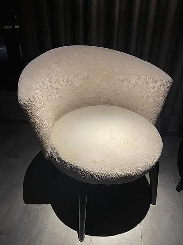 Тигүүчүлөр үчүн отургучтар: Кафе, ресторандар үчүн отургуч, Колдонулган, Жыгач, түсү - Саргыч боз lalafo.kg да — 3 Тигүүчүлөр үчүн отургучтар: Кафе, ресторандар үчүн отургуч, Колдонулган, Жыгач, түсү - Саргыч боз — 3