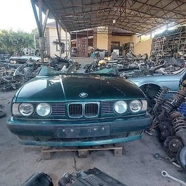 Жабо: Капот BMW, Оригинал at lalafo.kg — 1 Жабо: Капот BMW, Оригинал — 1