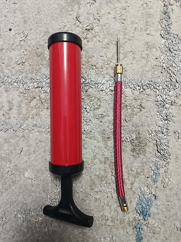 Ручной мини-насос для мячей - Компактный поршневой насос с Т‑образной at lalafo.kg Ручной мини-насос для мячей - Компактный поршневой насос с Т‑образной