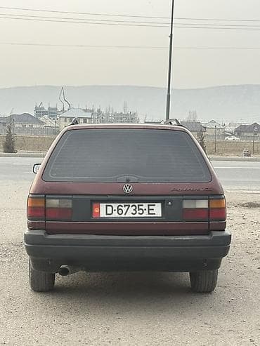 Volkswagen Passat Variant: 1991 г., 1.8 л, Механика, Бензин, Универсал at lalafo.kg — 3 Volkswagen Passat Variant: 1991 г., 1.8 л, Механика, Бензин, Универсал — 3