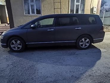 Honda Odyssey: 2003 г., 2.4 л, Автомат, Бензин, Минивэн at lalafo.kg Honda Odyssey: 2003 г., 2.4 л, Автомат, Бензин, Минивэн
