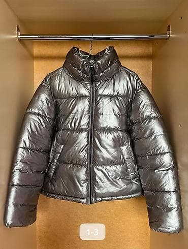 Пуховик, Кыска модель, Оверсайз, S lalafo.kg да — 1 Пуховик, Кыска модель, Оверсайз, S — 1