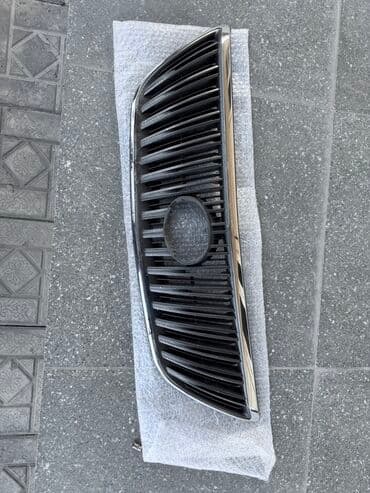 Решетка радиатора Lexus 2005 г., Б/у at lalafo.kg Решетка радиатора Lexus 2005 г., Б/у