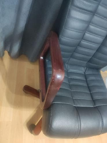 Укалоочу креслолор: Продаю руководительское кресло "Атлант- экстра" натуральная кожа и lalafo.kg да — 10 Укалоочу креслолор: Продаю руководительское кресло "Атлант- экстра" натуральная кожа и — 10