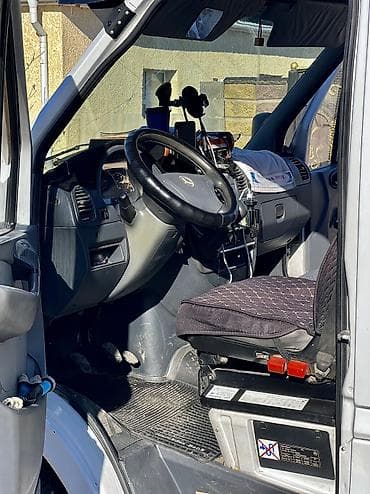 UTP кабелдери: Жеңил жүк ташуучу унаа, Mercedes-Benz, Стандарт, 3 т, Колдонулган lalafo.kg да — 5 UTP кабелдери: Жеңил жүк ташуучу унаа, Mercedes-Benz, Стандарт, 3 т, Колдонулган — 5