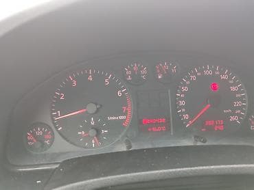 Audi A6: 1997 г., 2.4 л, Автомат, Бензин, Седан at lalafo.kg Audi A6: 1997 г., 2.4 л, Автомат, Бензин, Седан