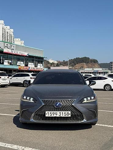 Lexus ES: 2019 г., Седан at lalafo.kg Lexus ES: 2019 г., Седан