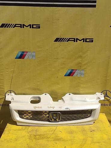 Решетка радиатора Honda Б/у, Оригинал at lalafo.kg Решетка радиатора Honda Б/у, Оригинал