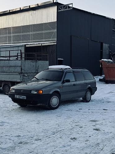 Volkswagen Passat: 1993 г., 1.8 л, Механика, Бензин, Универсал at lalafo.kg Volkswagen Passat: 1993 г., 1.8 л, Механика, Бензин, Универсал