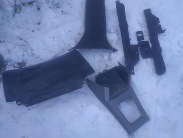 Редуктор от Субару Форостер 2010 г Каропка, Кардан, Пластиковые детали at lalafo.kg Редуктор от Субару Форостер 2010 г Каропка, Кардан, Пластиковые детали