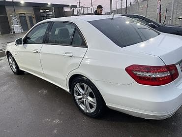 Haima: Mercedes-Benz E-Class: 2010 г., 1.8 л, Автомат, Бензин, Седан lalafo.kg да — 8 Haima: Mercedes-Benz E-Class: 2010 г., 1.8 л, Автомат, Бензин, Седан — 8