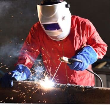 Сварщик дуговоя выезд платный 500 сом at lalafo.kg Сварщик дуговоя выезд платный 500 сом