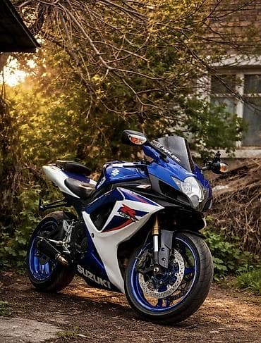 Спортбайк Suzuki, 600 куб. см, Бензин, Взрослый, Б/у at lalafo.kg Спортбайк Suzuki, 600 куб. см, Бензин, Взрослый, Б/у