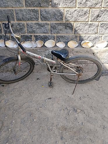 BMX велосипед, Рама S (145 - 165 см), Б/у at lalafo.kg BMX велосипед, Рама S (145 - 165 см), Б/у