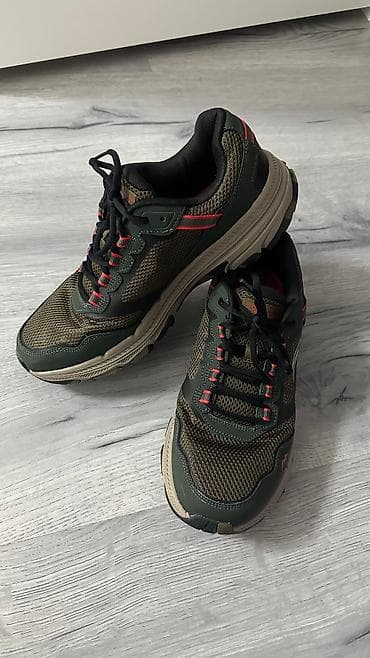 Продаю кросовки мужские купили 9500 at lalafo.kg Продаю кросовки мужские купили 9500