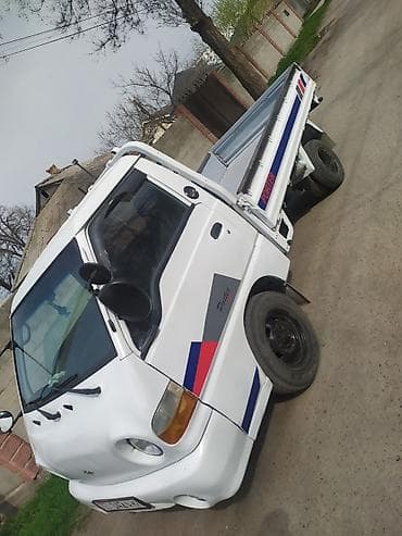 Hyundai Porter: 1999 г., 2.5 л, Ручные, Дизель at lalafo.kg Hyundai Porter: 1999 г., 2.5 л, Ручные, Дизель