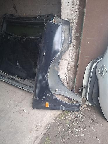 Крыло Переднее левое Nissan, 1992 г., Б/у, Оригинал at lalafo.kg Крыло Переднее левое Nissan, 1992 г., Б/у, Оригинал