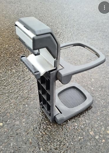 Подлокотник цвет - Серый at lalafo.kg Подлокотник цвет - Серый