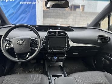 GAC: Toyota Prius: 2020 г., 1.8 л, Автомат, Гибрид, Хэтчбэк at lalafo.kg — 5 GAC: Toyota Prius: 2020 г., 1.8 л, Автомат, Гибрид, Хэтчбэк — 5