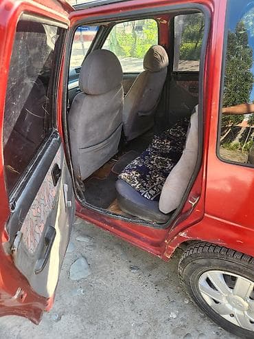Daewoo Tico: 1996 г., 0.8 л, Механика, Бензин, Хэтчбэк at lalafo.kg Daewoo Tico: 1996 г., 0.8 л, Механика, Бензин, Хэтчбэк
