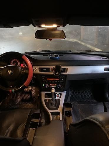 Iveco: BMW 3 series: 2009 г., 2.5 л, Автомат, Бензин, Седан lalafo.kg да — 8 Iveco: BMW 3 series: 2009 г., 2.5 л, Автомат, Бензин, Седан — 8