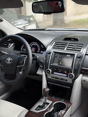 Toyota Camry: 2012 г., 2.5 л, Автомат, Бензин, Седан at lalafo.kg — 6 Toyota Camry: 2012 г., 2.5 л, Автомат, Бензин, Седан — 6