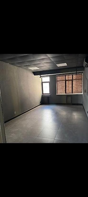 Манаса/Боконбаева Сдается офис Площадь: 135м2 Без мебели 4-этаж at lalafo.kg Манаса/Боконбаева Сдается офис Площадь: 135м2 Без мебели 4-этаж