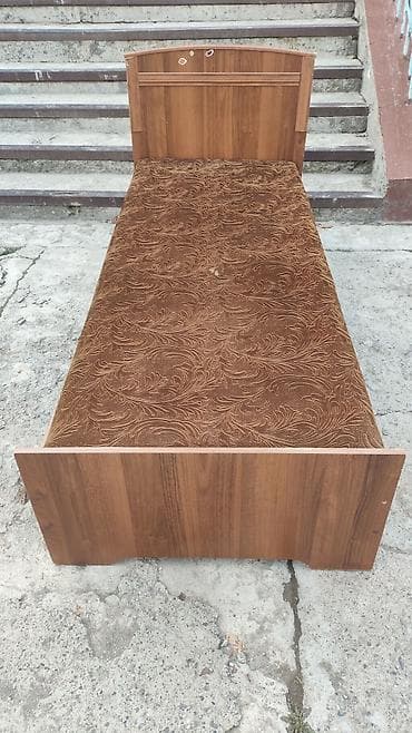 Бир жарым керебеттер: Бир кишилик керебет, Колдонулган, Матрасы бар, узуну - 200 см lalafo.kg да — 3 Бир жарым керебеттер: Бир кишилик керебет, Колдонулган, Матрасы бар, узуну - 200 см — 3