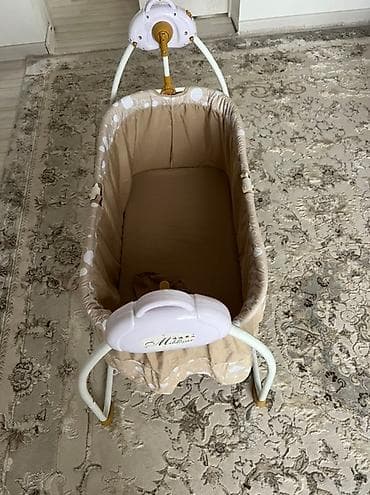 Детская колыбель-качалка MillBear. - Тип: напольная люлька на at lalafo.kg Детская колыбель-качалка MillBear. - Тип: напольная люлька на