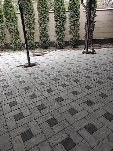 Брусчатка тротуарная плитка Бордюры Водоотводы лотки | at lalafo.kg Брусчатка тротуарная плитка Бордюры Водоотводы лотки |