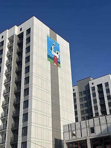 Линолеум: 3 бөлмө, 96 м², Элитка, 3 кабат, Евроремонт lalafo.kg да — 1 Линолеум: 3 бөлмө, 96 м², Элитка, 3 кабат, Евроремонт — 1