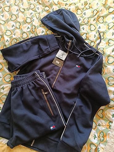 Мужские спортивные костюмы с капюшоном (комплект: худи на молнии + at lalafo.kg Мужские спортивные костюмы с капюшоном (комплект: худи на молнии +