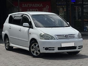 Toyota Ipsum: 2003 г., 2.4 л, Автомат, Бензин, Минивэн at lalafo.kg Toyota Ipsum: 2003 г., 2.4 л, Автомат, Бензин, Минивэн