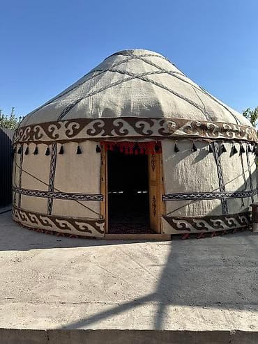 Аренда юрты, Каркас Деревянный, 75 баш, С полом, Стол, Стулья at lalafo.kg Аренда юрты, Каркас Деревянный, 75 баш, С полом, Стол, Стулья